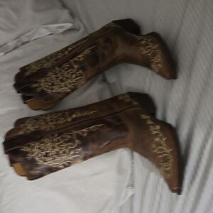 Cowboy boots from laredo